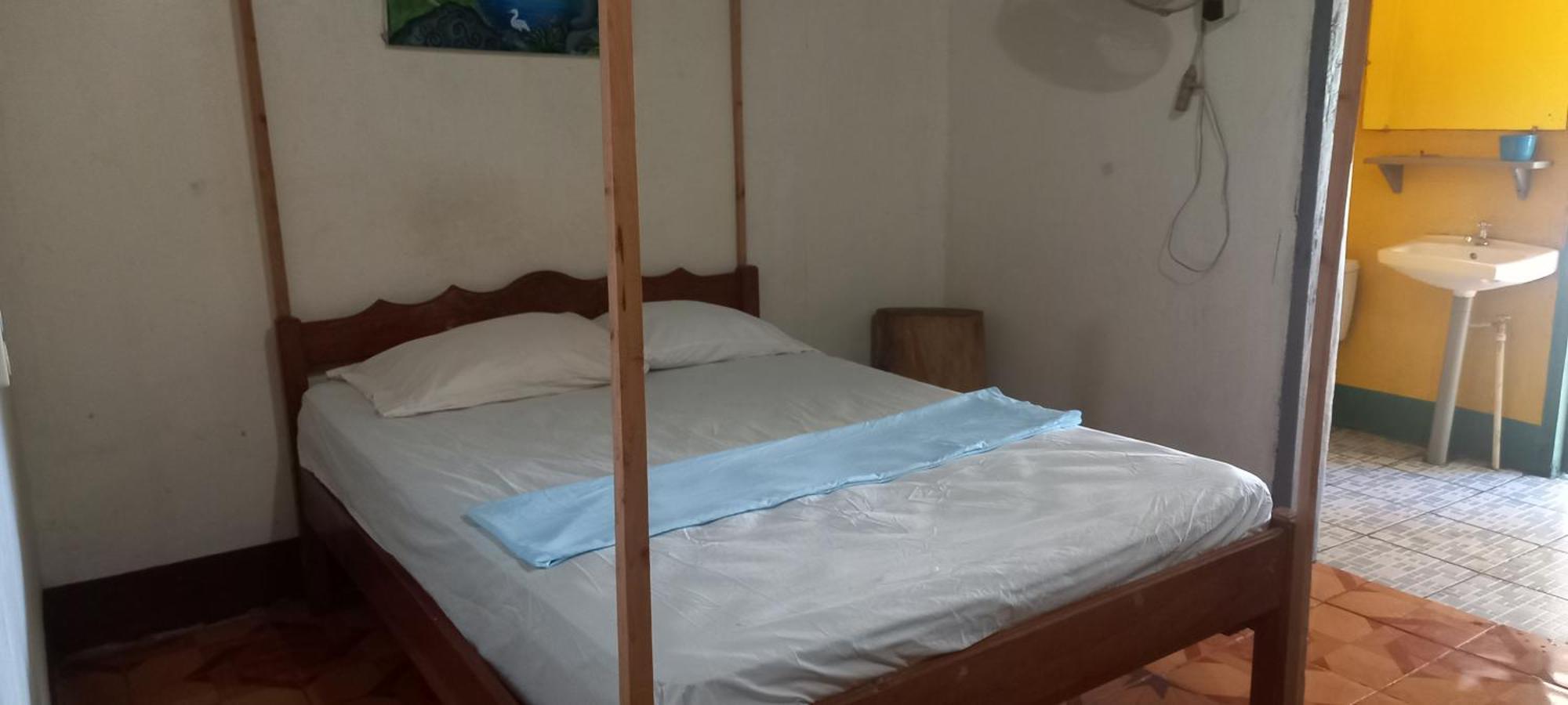 Rocks Beach Balgue Room photo